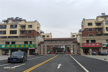 出售泰安龙门花园3室2厅2卫140平毛坯房